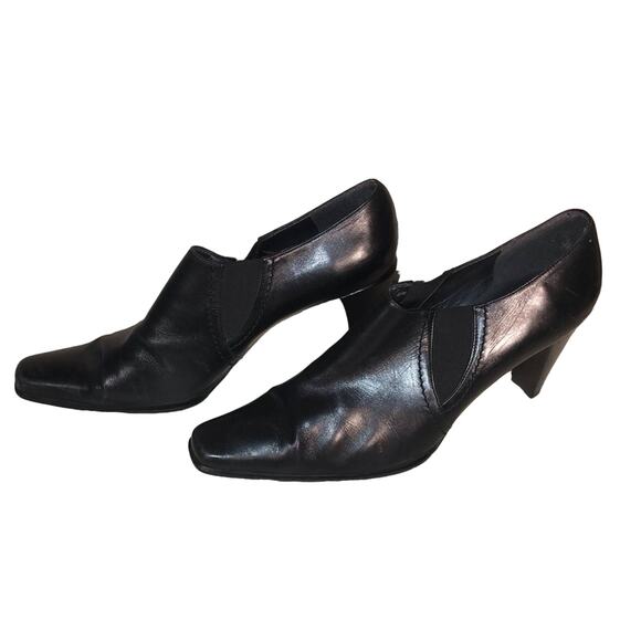 Vintage 90s Stuart Weitzman Black Leather Square Toe Ankle Booties 9.5 - Picture 2 of 6